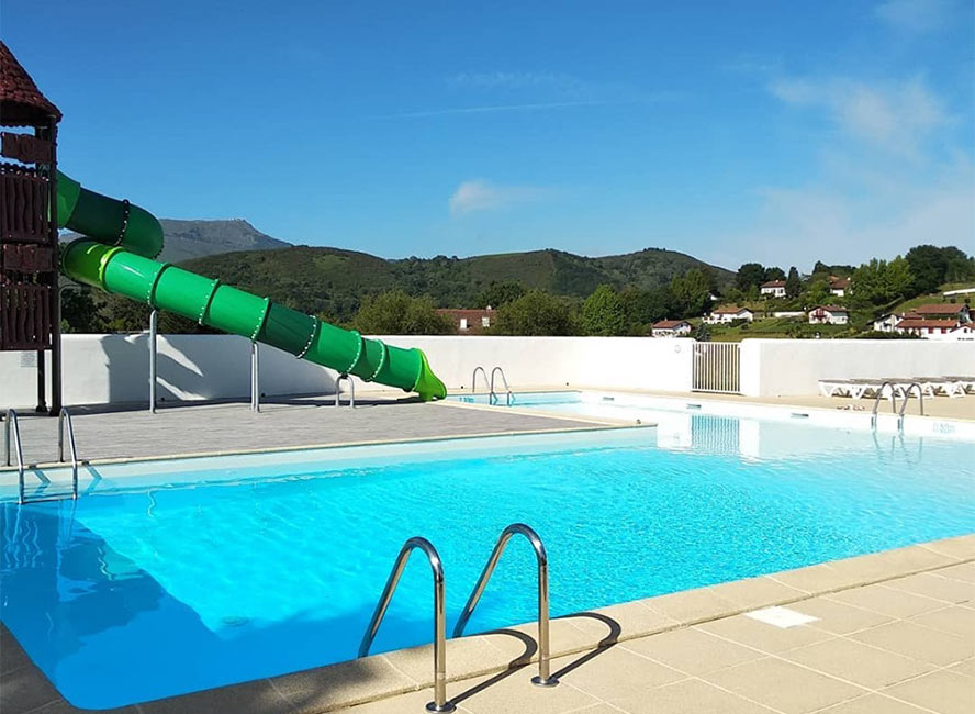 camping piscine pays basque